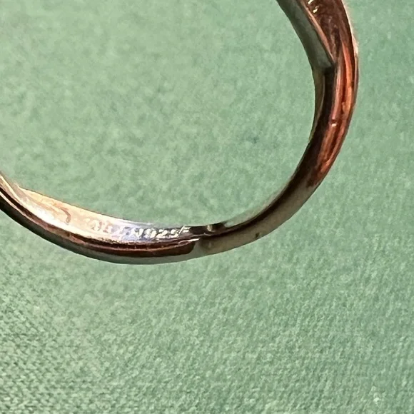 Elegant Rose Gold 925 Halo Ring - Picture 3 of 5